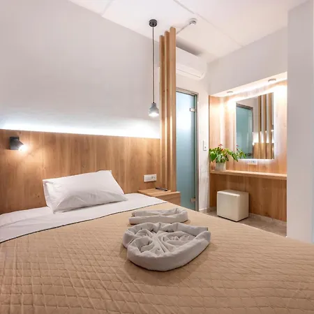 Koala Hotel 2*